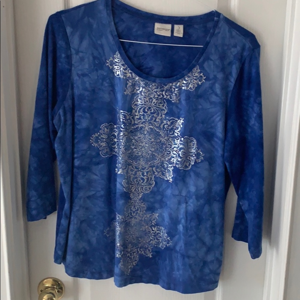 Chico’s size 3  3/4 length sleeves Blue & Silver